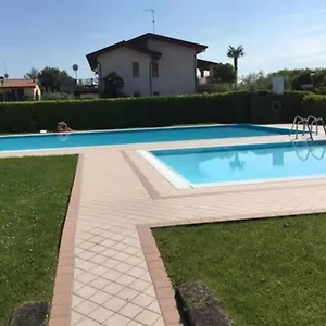 Apartment Con Piscina A, Lazise